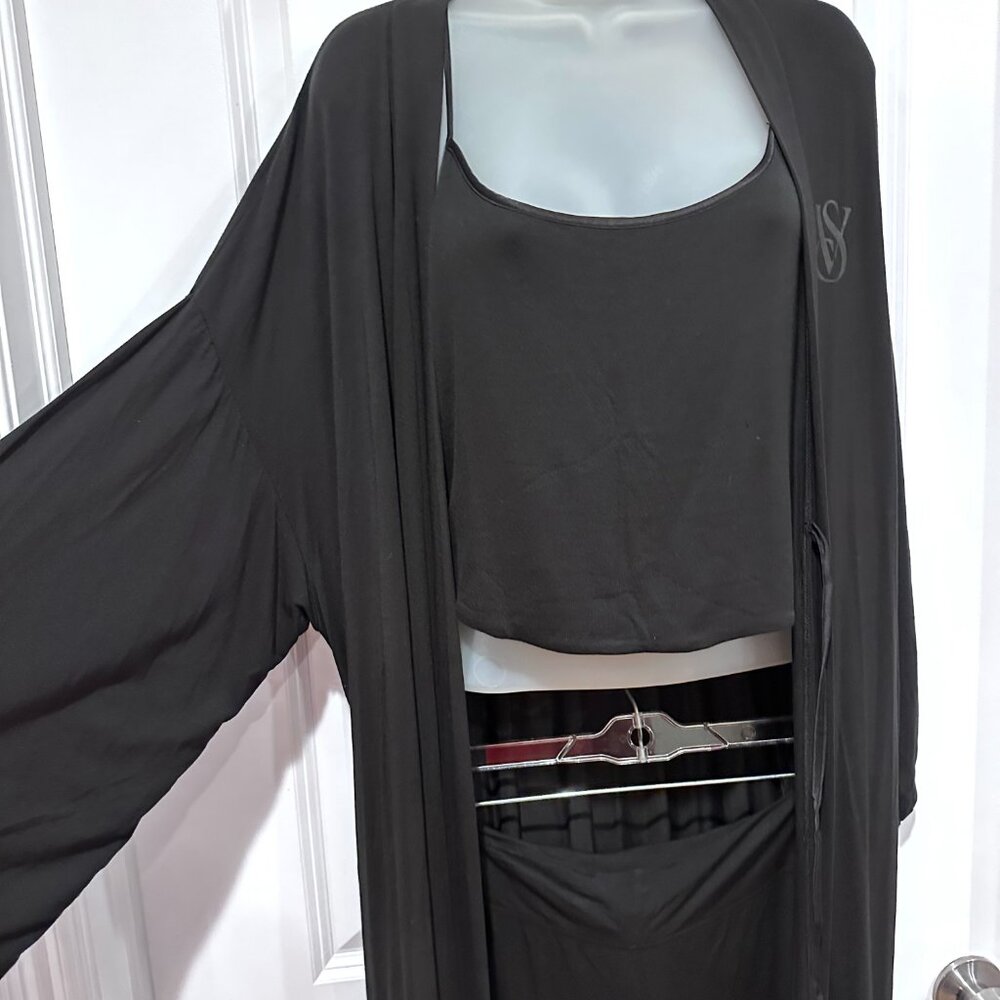New Victoria's Secret 3-Piece Black Lounge Set, Size M/L (NWT) - Picture 3 of 14